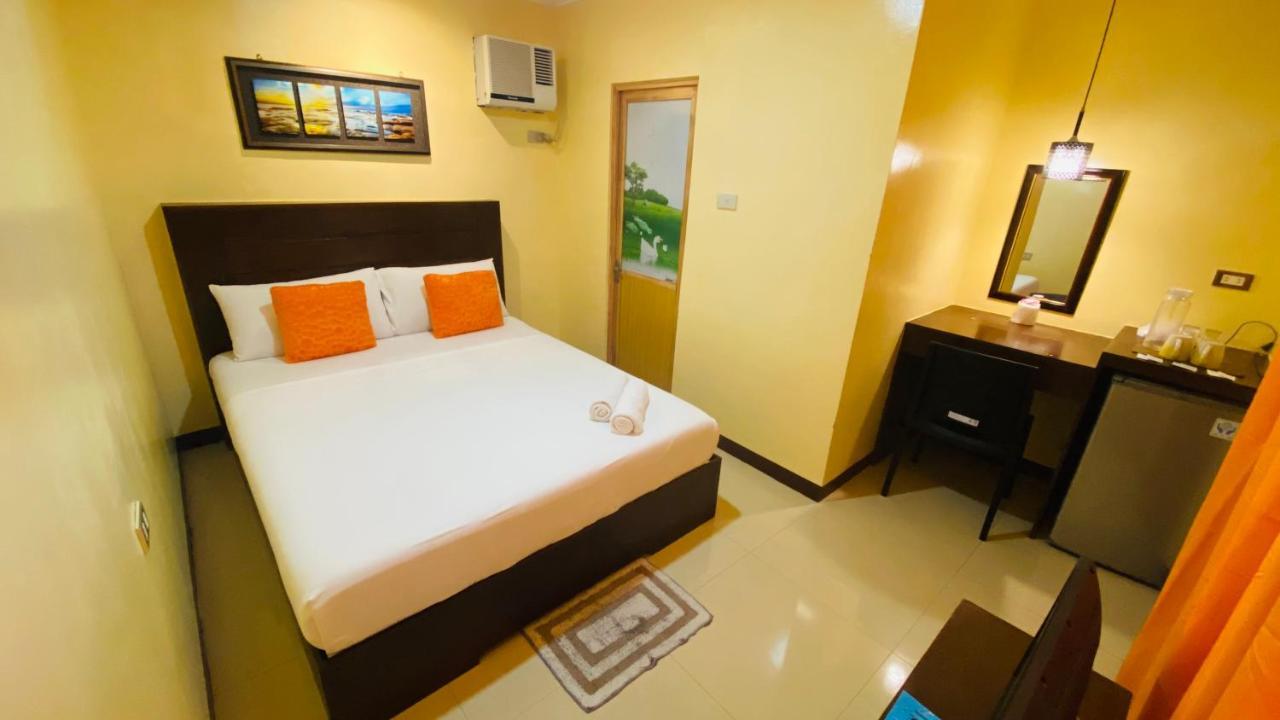 Vicente Aguirre Rooms Boracay Island Eksteriør billede